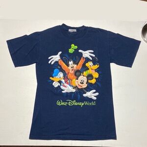 Walt Disney World Double Sided Print Tshirt Mickey Donald Goofy Pluto
